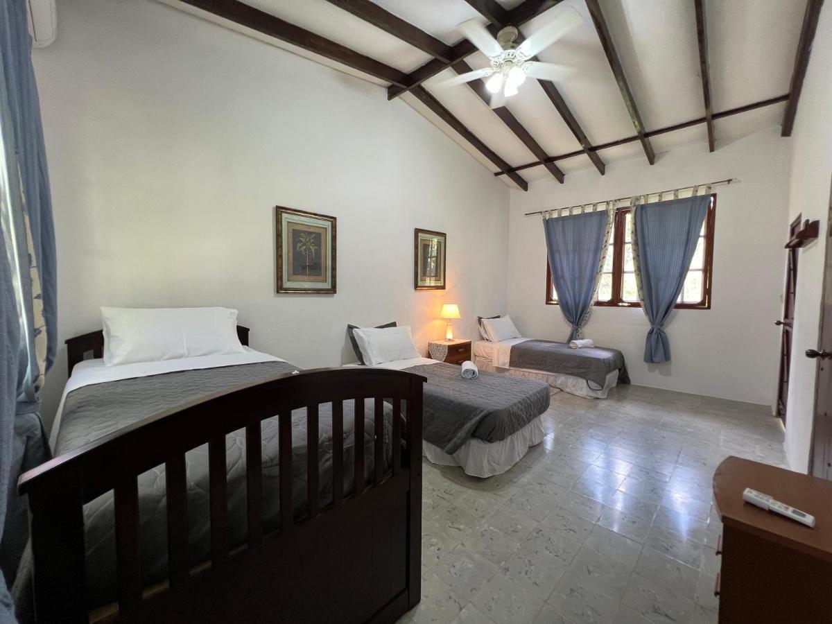 La Casa De Los Patos El Valle de Anton ภายนอก รูปภาพ