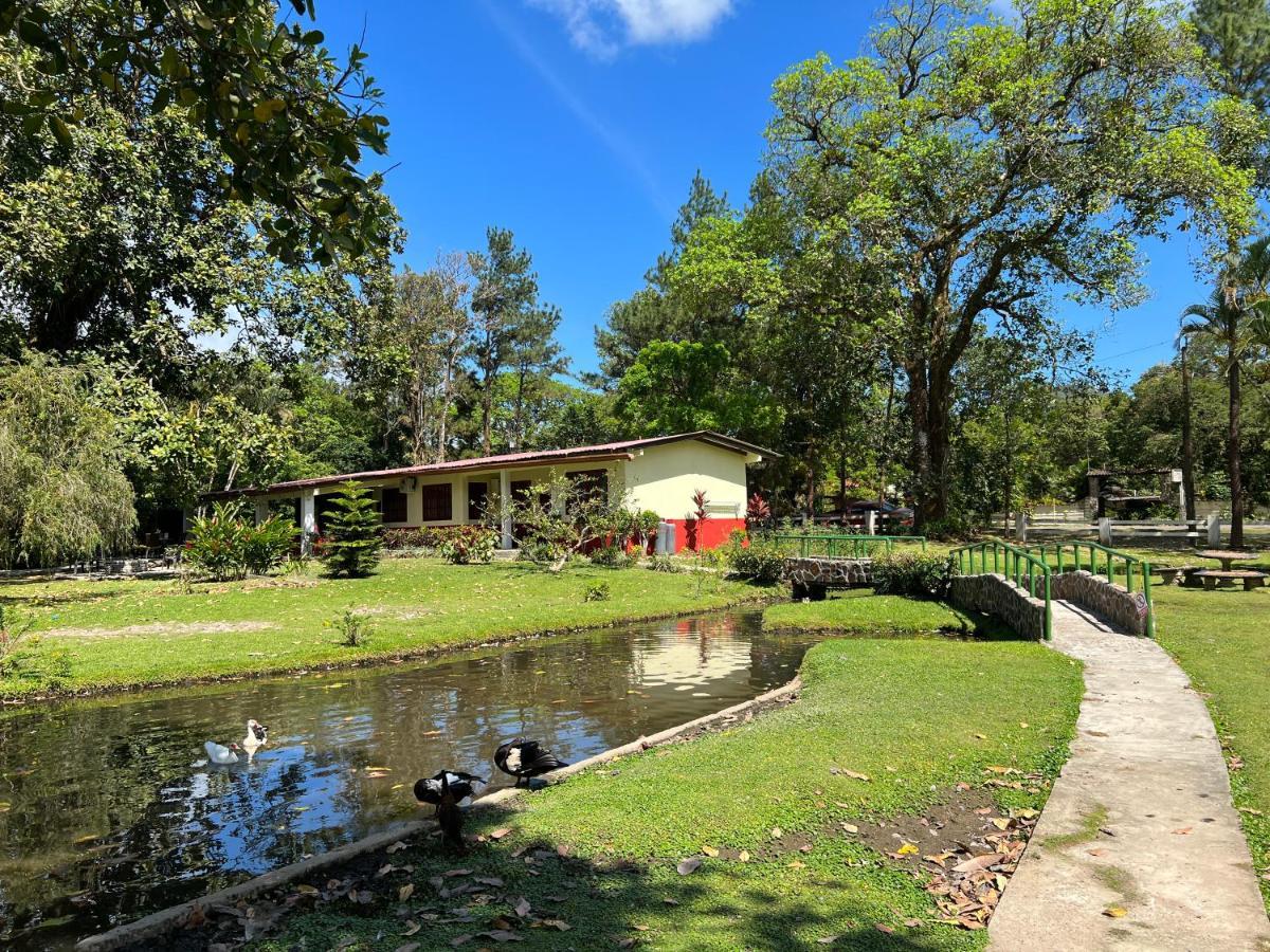 La Casa De Los Patos El Valle de Anton ภายนอก รูปภาพ