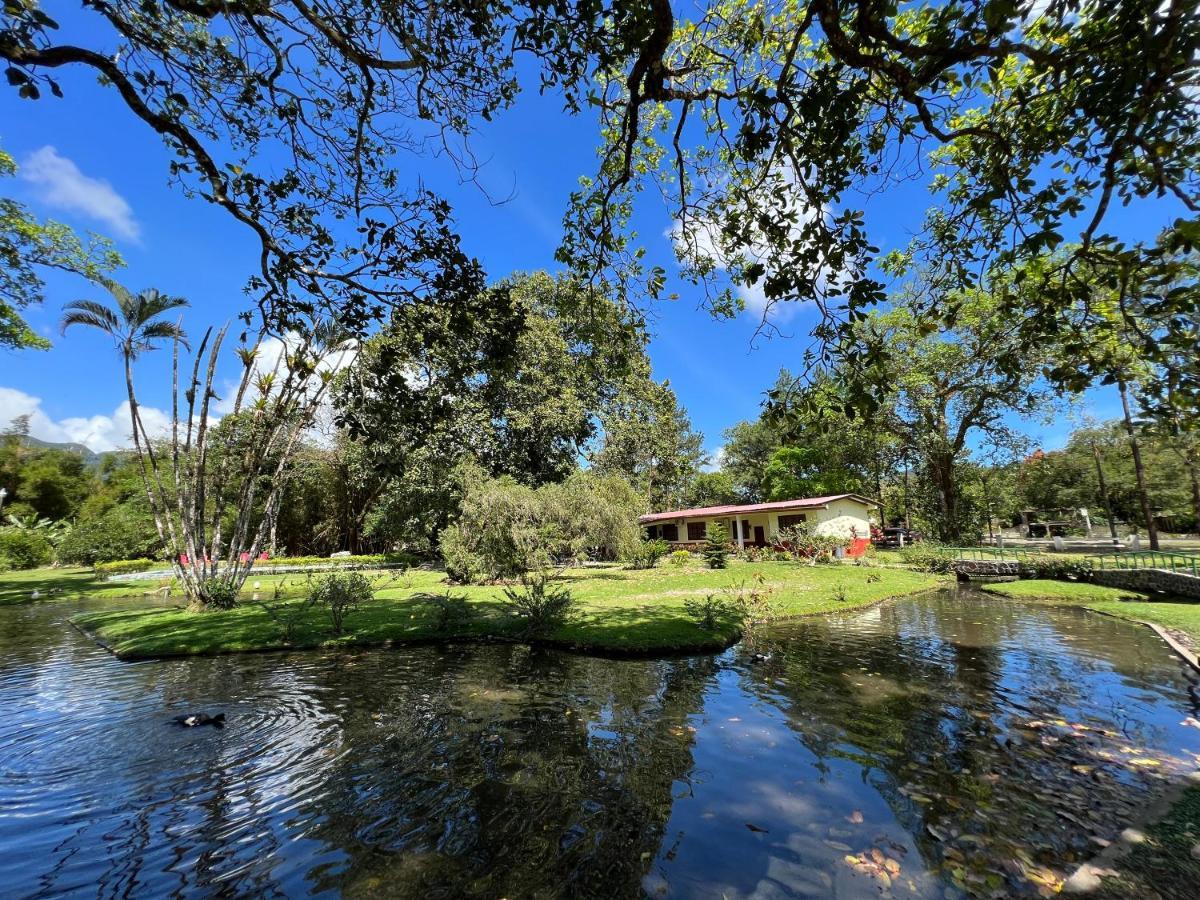La Casa De Los Patos El Valle de Anton ภายนอก รูปภาพ