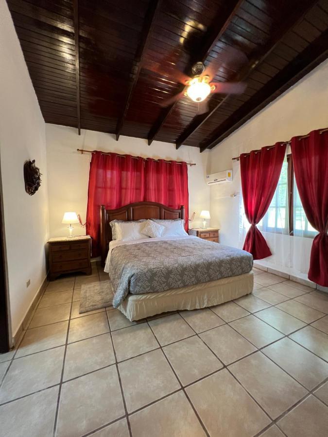 La Casa De Los Patos El Valle de Anton ภายนอก รูปภาพ